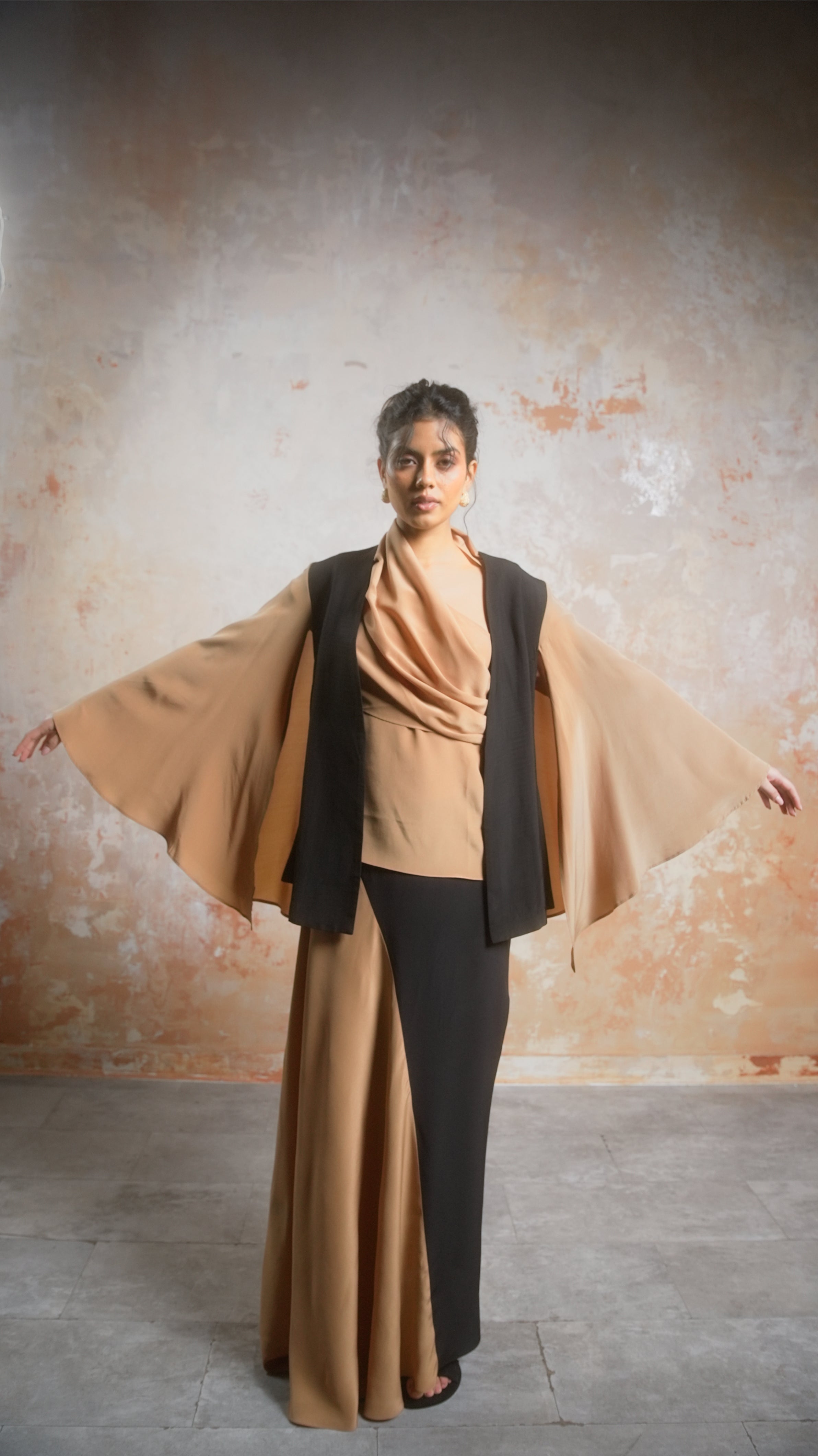 CAPE BLAZER