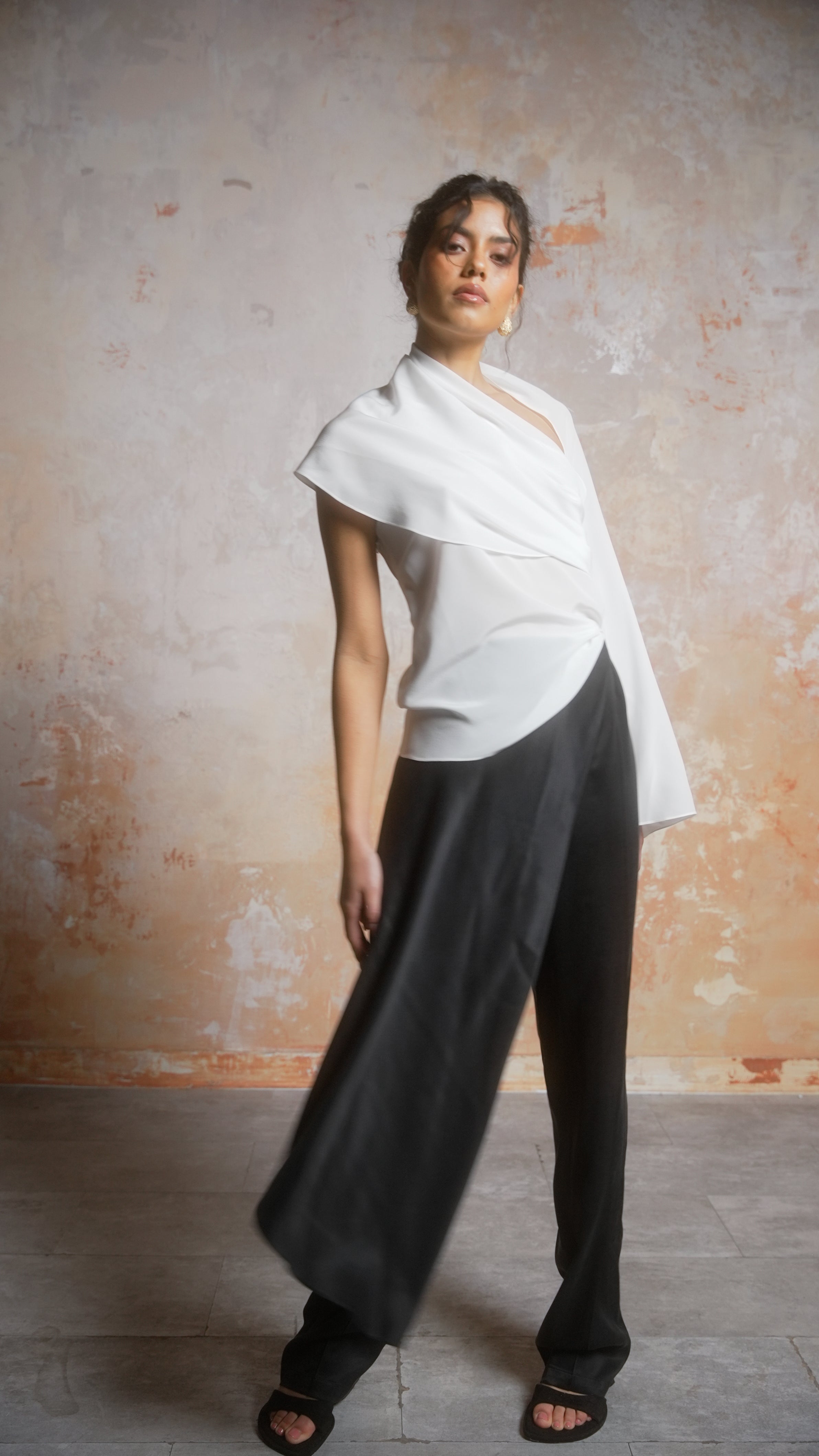 THE MUSE TOP