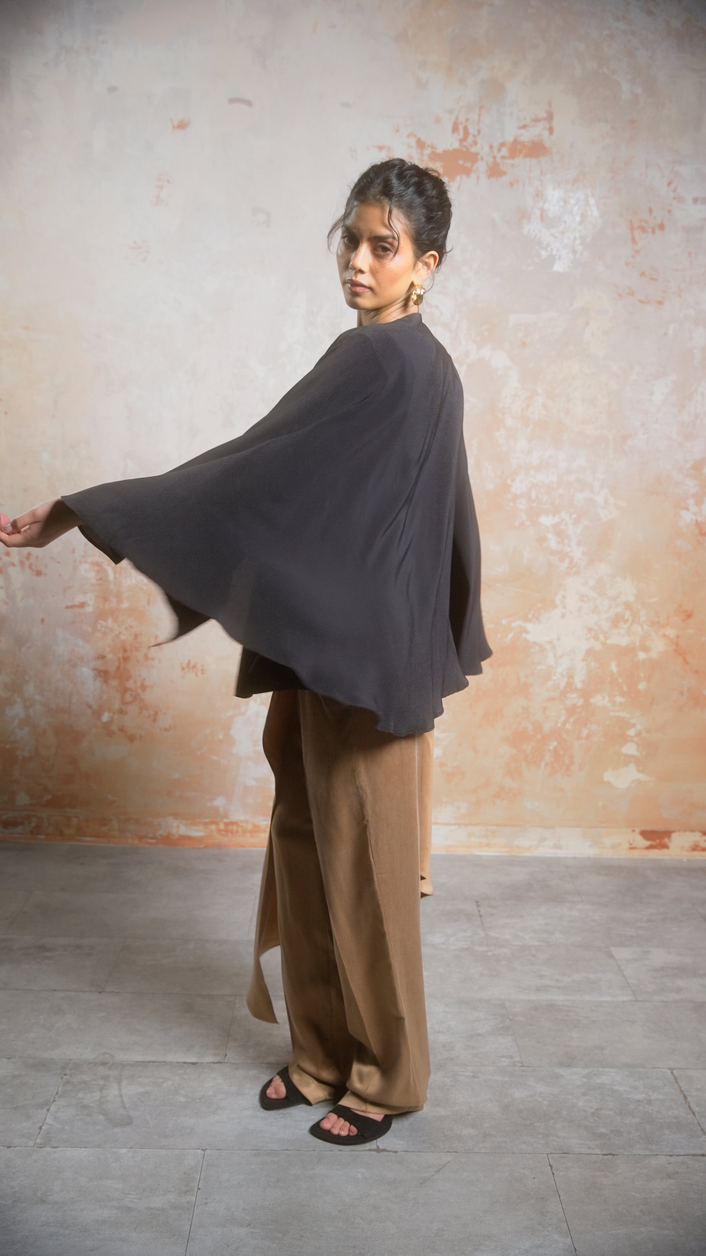 CAPE BLAZER