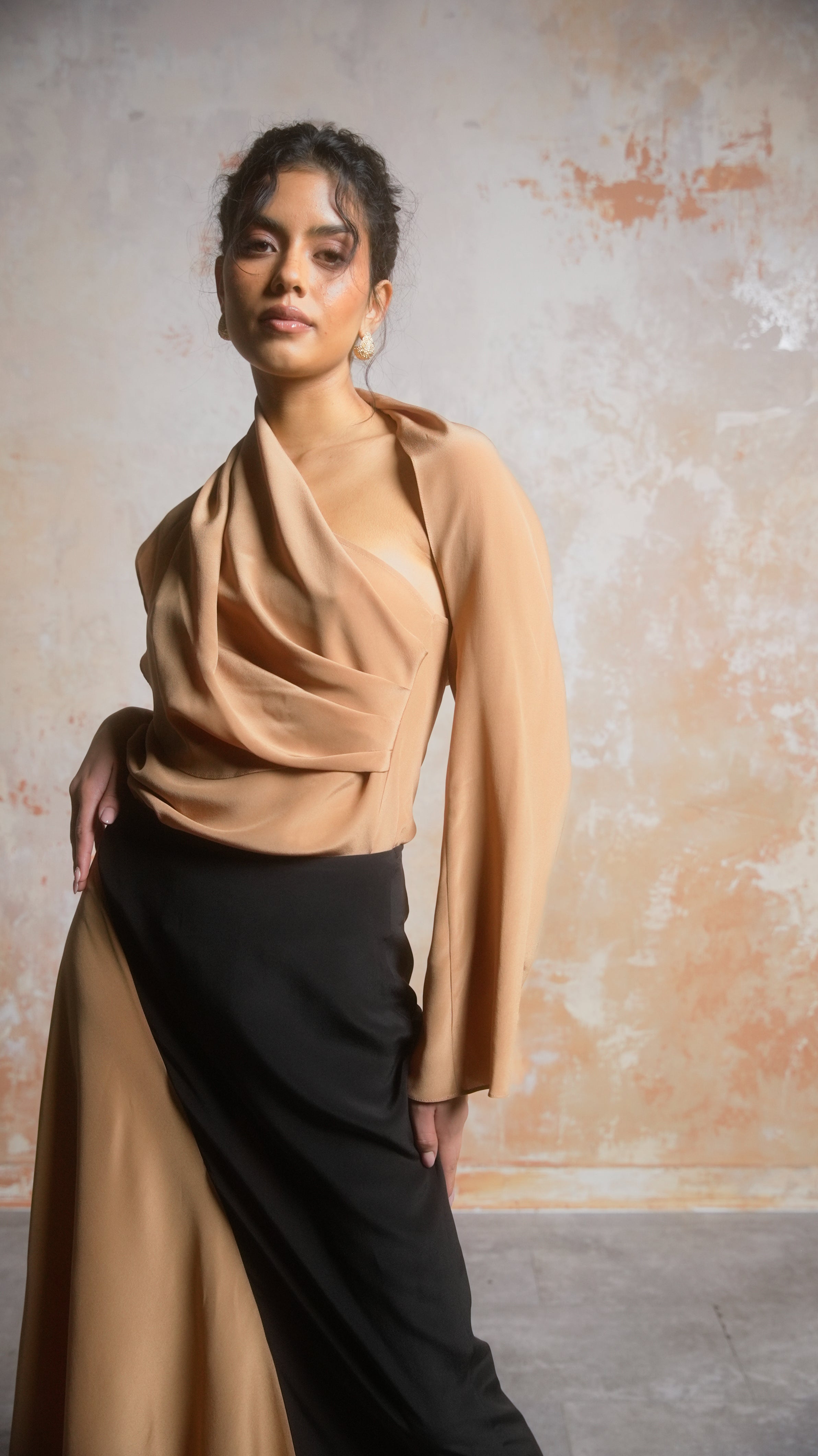 THE MUSE TOP