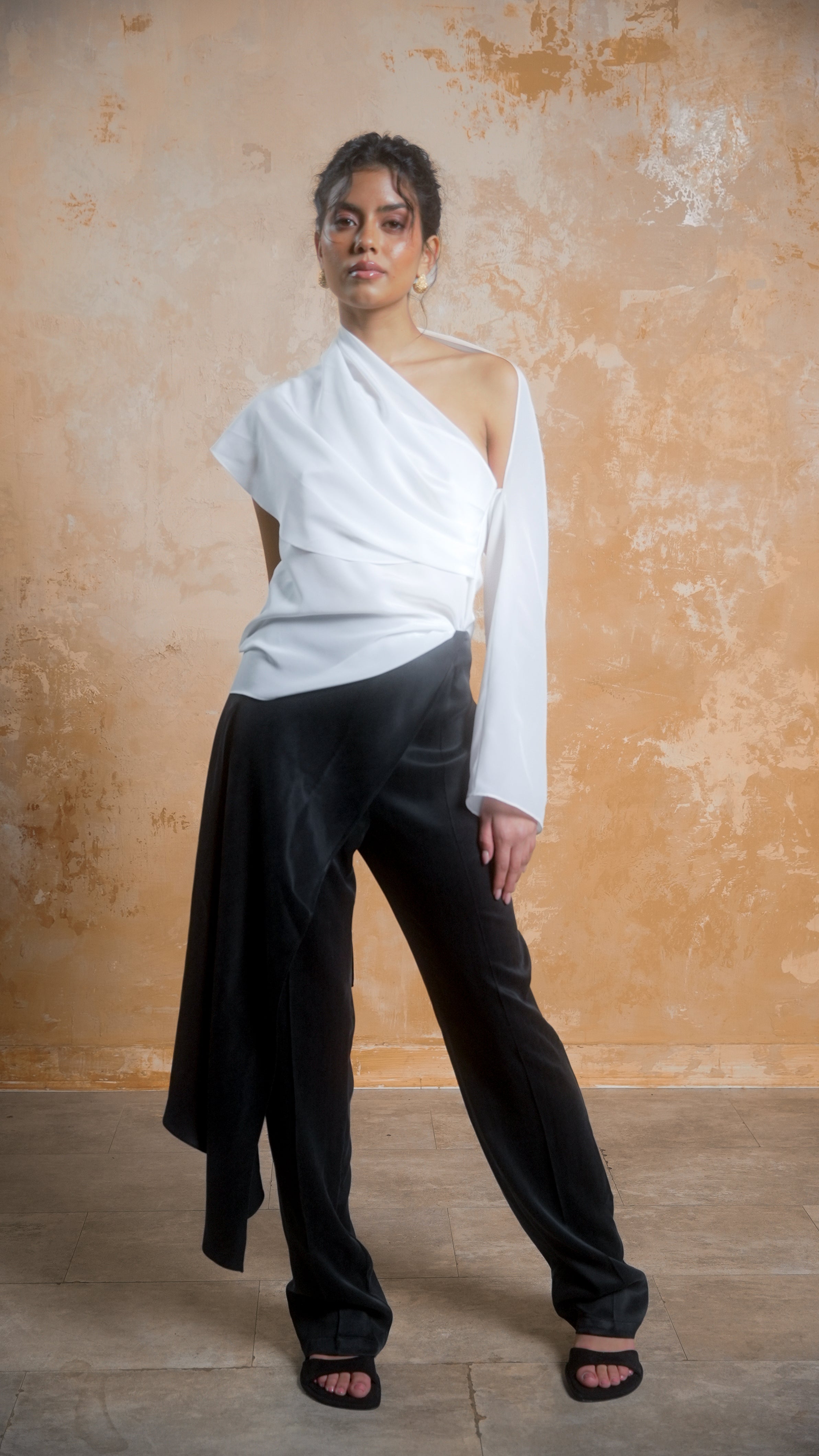 DRAPE TROUSER